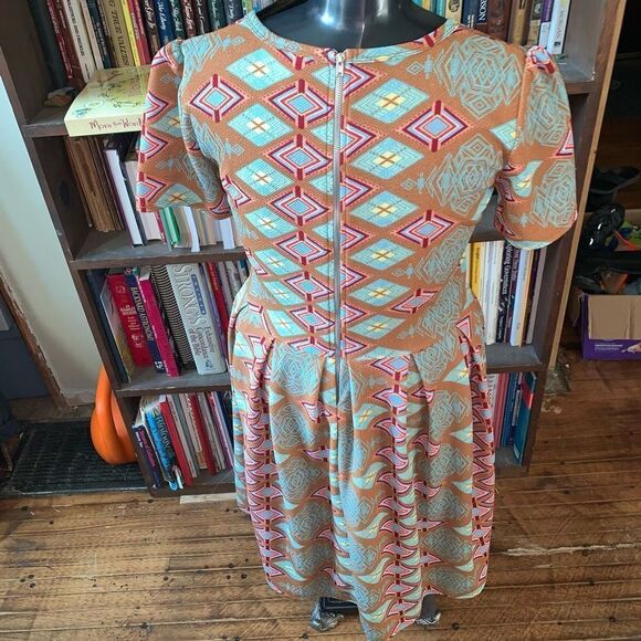 Lularoe southwest triangle tan knit travel XL normcore dress - Picture 2 of 3